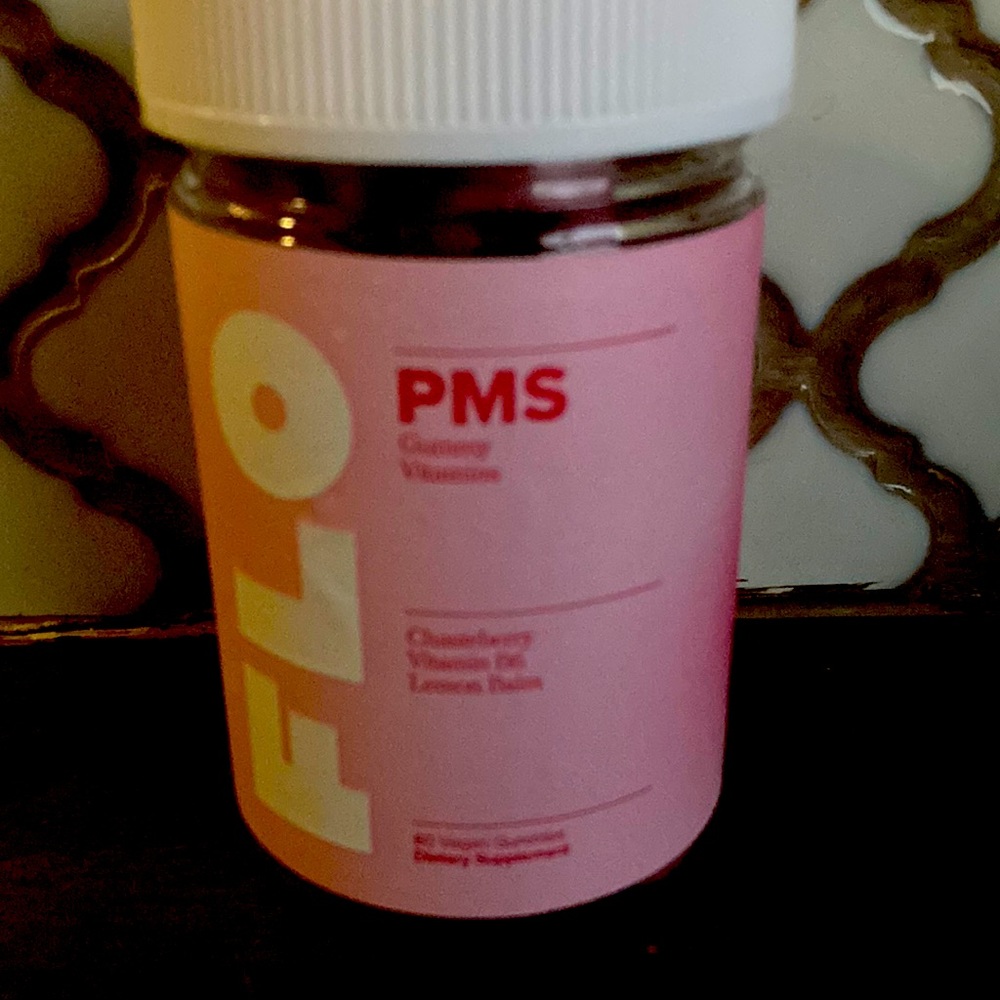 FLO PMS gummies